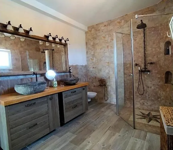 Villa Carioca - With Private Pool, Marvelous Garden And Amazing Ocean View *